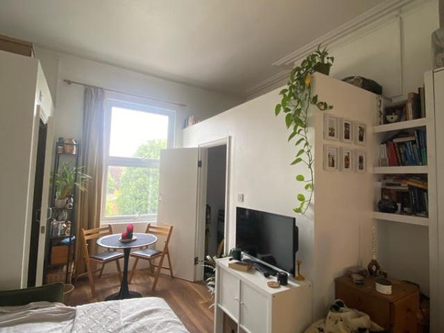 Studio for rent in London Borough of Haringey, Greater London