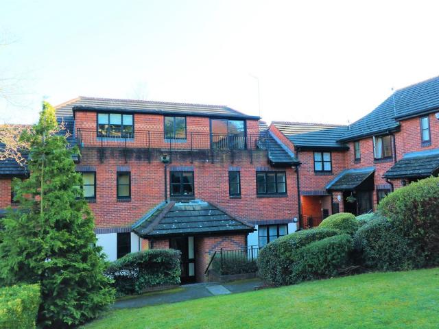 Apartment for rent in London Borough of Croydon, South Norwood
