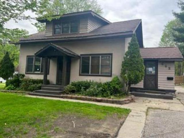 House for sale in Allegan