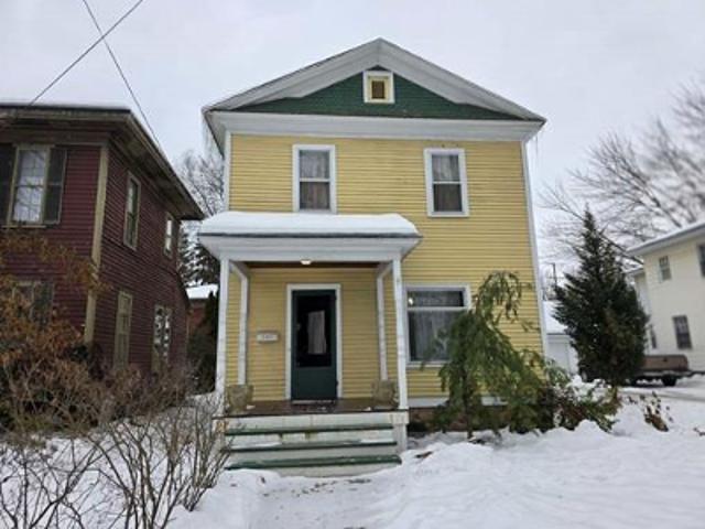House for sale in Allegan, Michigan
