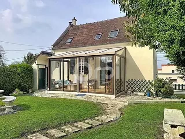 Maison vente à Cuts