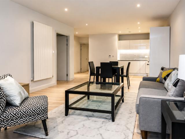 House for rent in Royal Wharf, Greater London