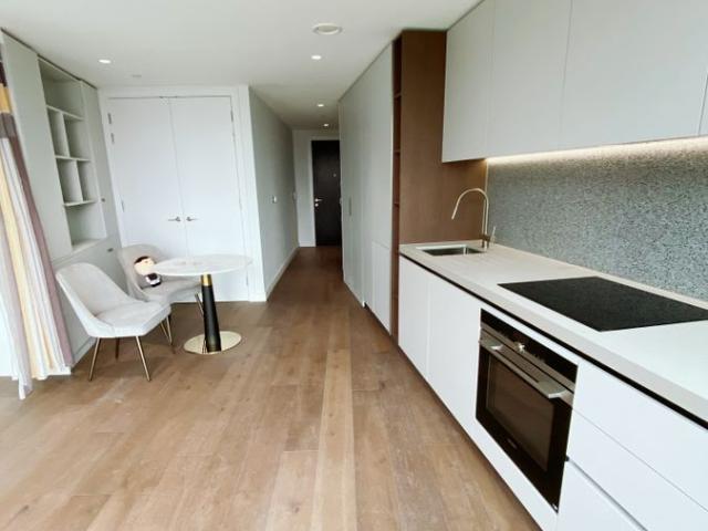Apartment for rent in East Greenwich, Greater London
