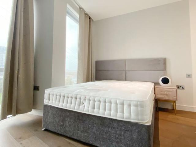 Studio for rent in East Greenwich, Greater London
