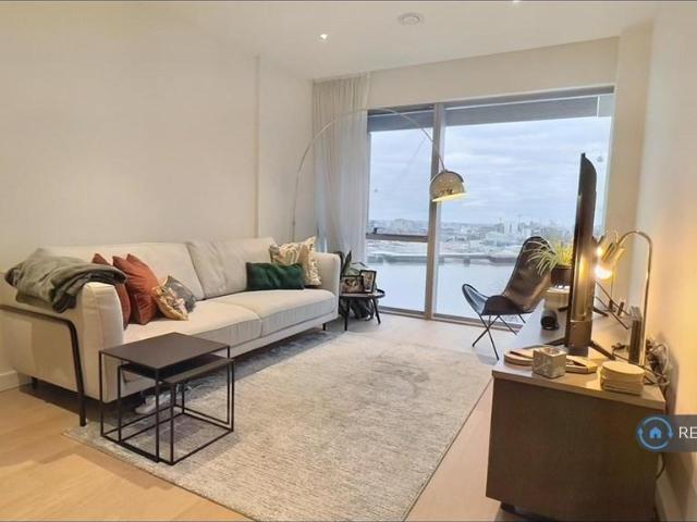 House for rent in Greenwich Peninsula, Greater London