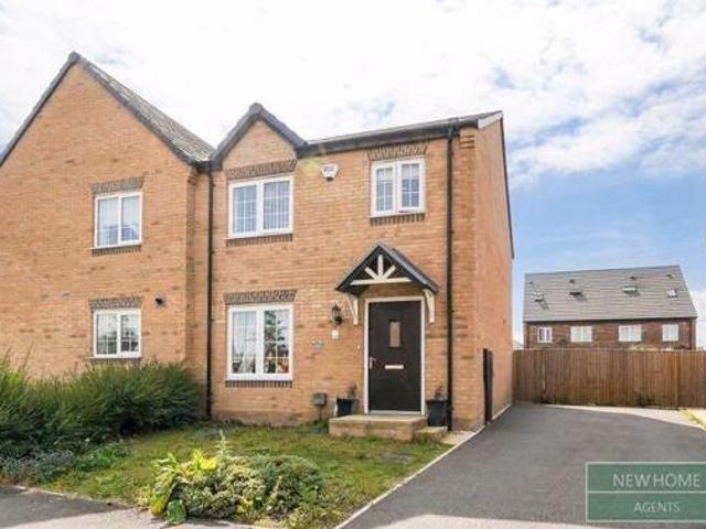 House for sale in New Rossington, Doncaster