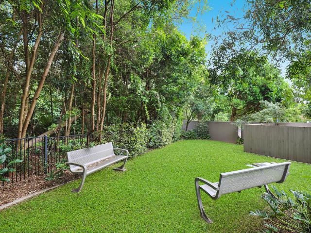 Townhouse for sale in Kings Creek, Queensland