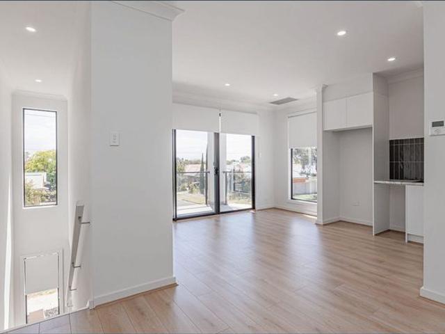 Townhouse for rent in Horseshoe Creek, South Australia