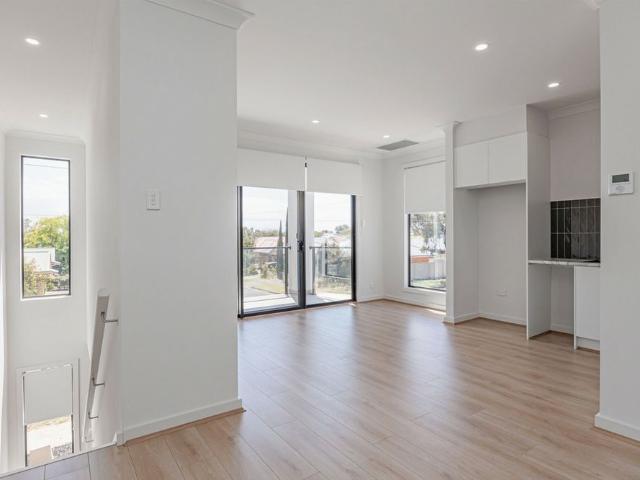 Townhouse for rent in Horseshoe Creek, South Australia