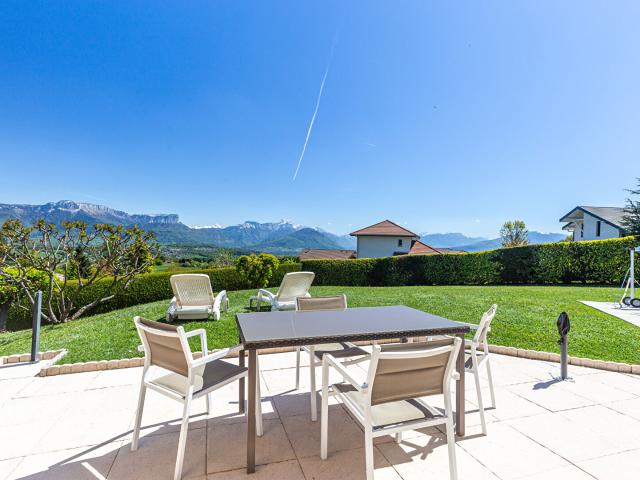 Maison vente à Saint-Julien-en-Genevois, Cuvat