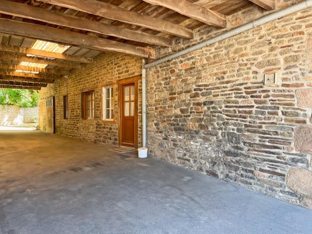 Maison vente à Avranches, Cuves
