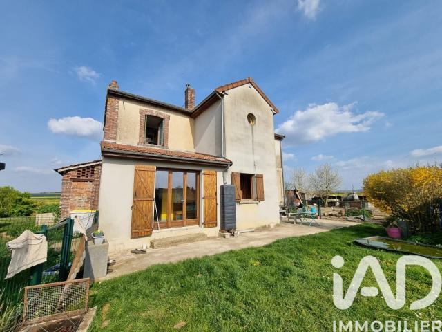 Maison vente à Sens, Cuy