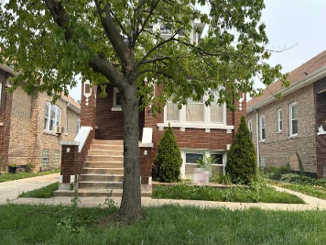 House for sale in Berwyn, Illinois