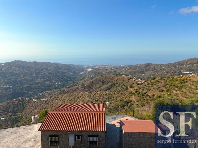 Casa en alquiler en La Axarquía, Andalucía