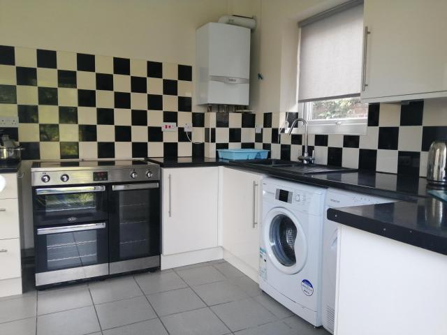 House for rent in Nangreaves, Wales