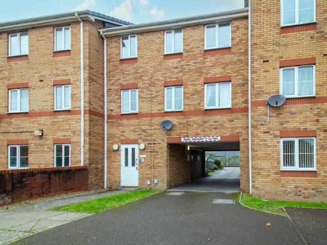 Apartment for rent in Falcon Lodge, Wales