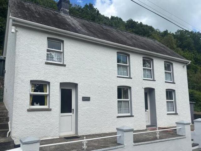 House for sale in Llanybydder, Wales
