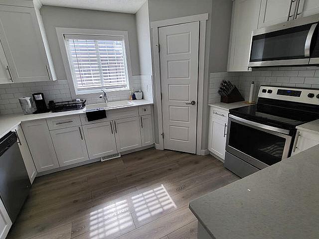 Townhouse for rent in Wedgewood, Alberta