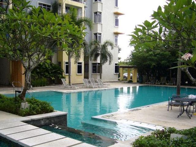 Townhouse for sale in Tanjong Sepat, Selangor