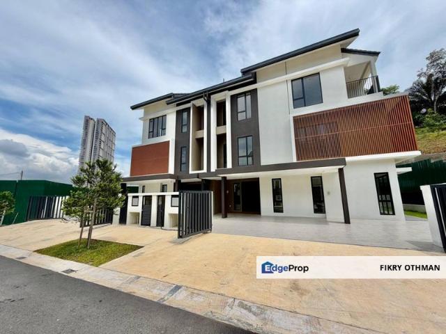House for sale in Tanjong Sepat, Selangor