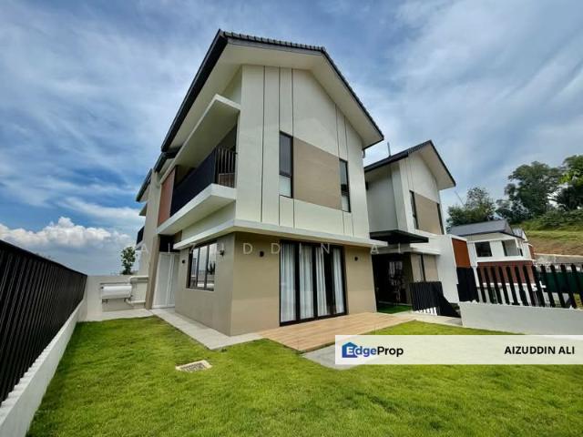 House for sale in Tanjong Sepat, Selangor