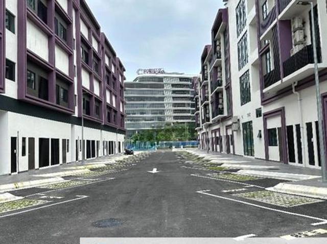 Shop for rent in Tanjong Sepat, Selangor