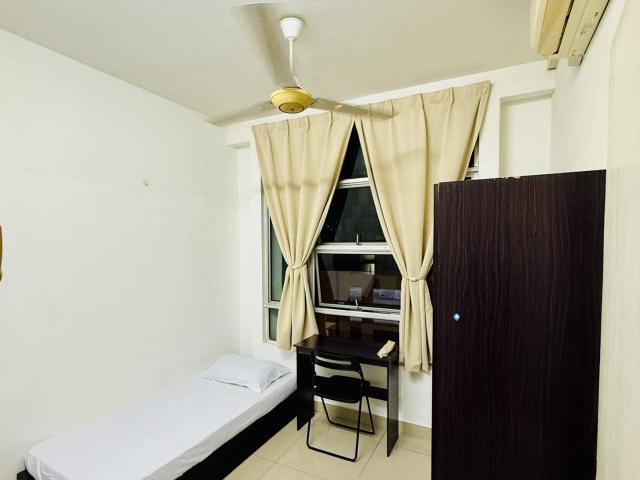 Room for rent in Tanjong Sepat, Selangor