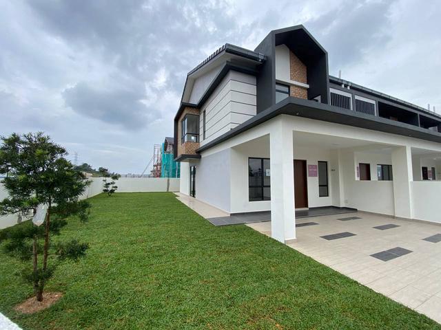 Terraced House for sale in Tanjong Sepat, Selangor