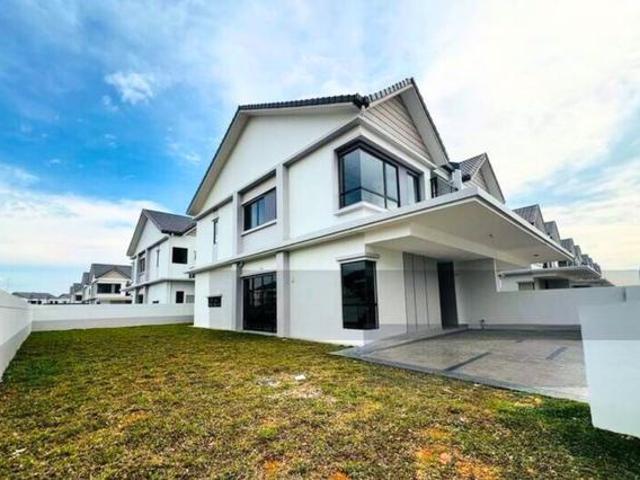 Terraced House for sale in Tanjong Sepat, Selangor