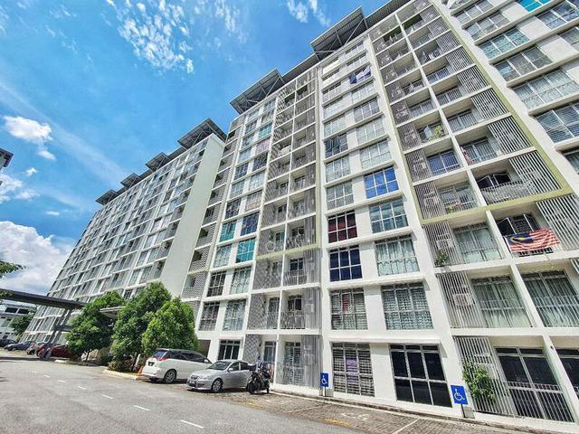 Apartment for rent in Tanjong Sepat, Selangor