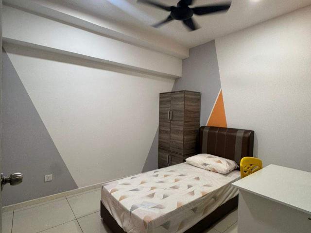 Room for rent in Tanjong Sepat, Selangor