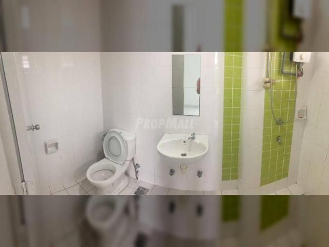 Apartment for rent in Tanjong Sepat, Selangor