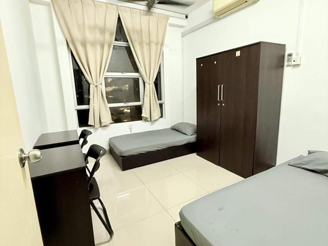 Room for rent in Tanjong Sepat, Selangor