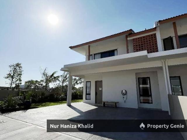 Terraced House for sale in Tanjong Sepat, Selangor