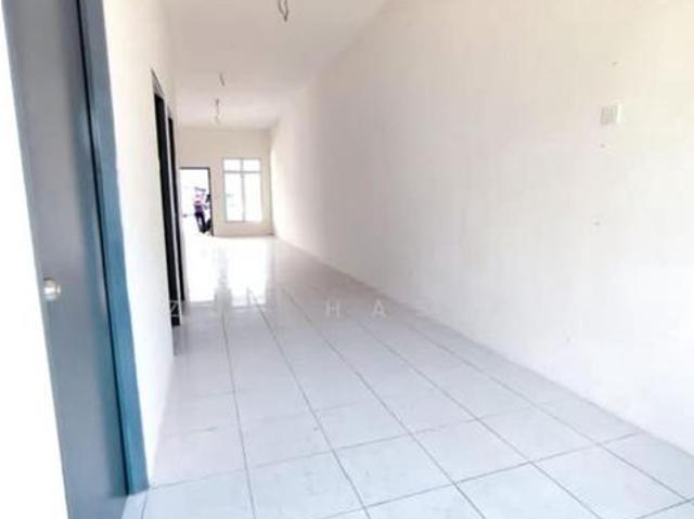 Terraced House for sale in Tanjong Sepat, Selangor