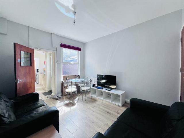 House for rent in Haddon, East Midlands