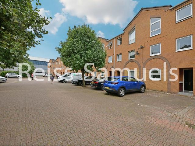 House for rent in Isle Of Dogs, Greater London
