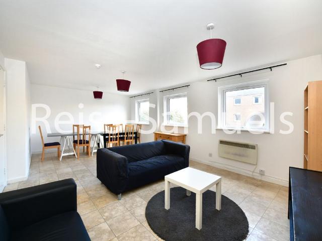 House for rent in Isle Of Dogs, Greater London