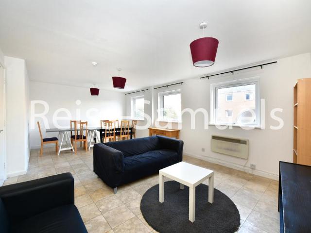 House for rent in Isle Of Dogs, Greater London