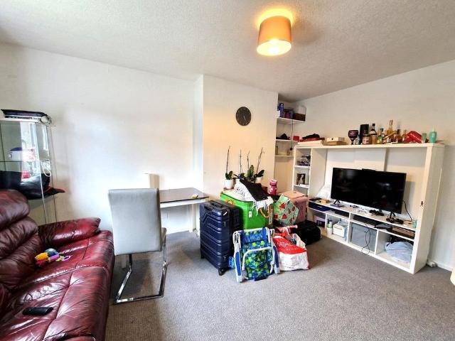 House for rent in London Borough of Hounslow, Feltham