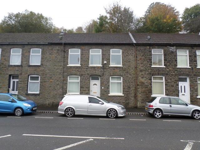 House for rent in Porth, Wales