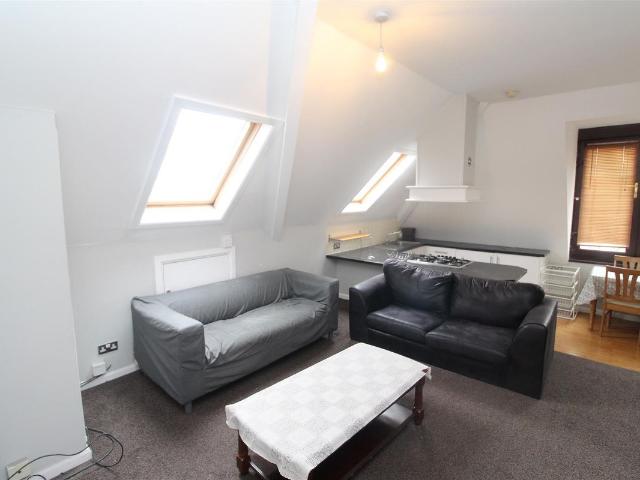 Apartment for rent in Penylan, Falcon Lodge