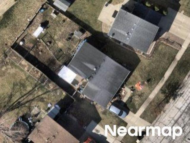 House for sale in Warrenville, Illinois