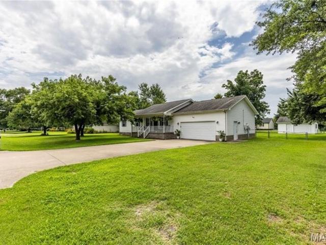 House for sale in East Prairie, Missouri
