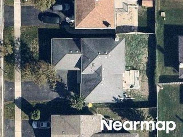 House for sale in Illinois
