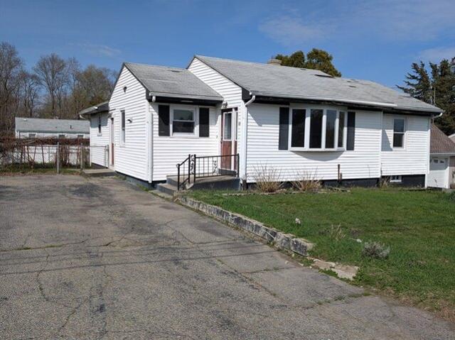 House for sale in Tiverton, Rhode Island