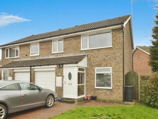 House for sale in Godinton Park, Bridgefield