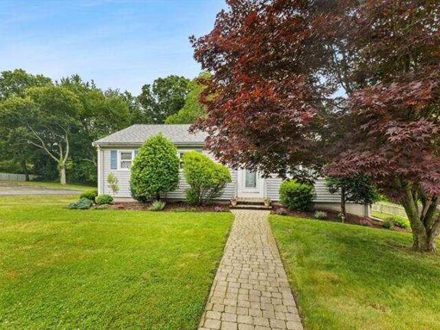 House for sale in Swansea