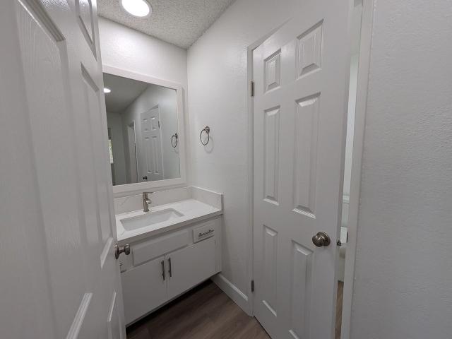 Apartment for rent in Hawaiian Gardens, California