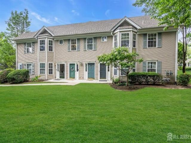 Condo for sale in East Brunswick